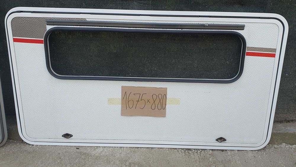 Usi de vizitare acces cort, bagaje pentru rulota, autorulota, etc