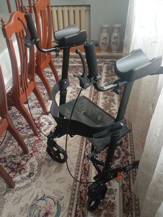 Ходунки Lekerovadi R03
