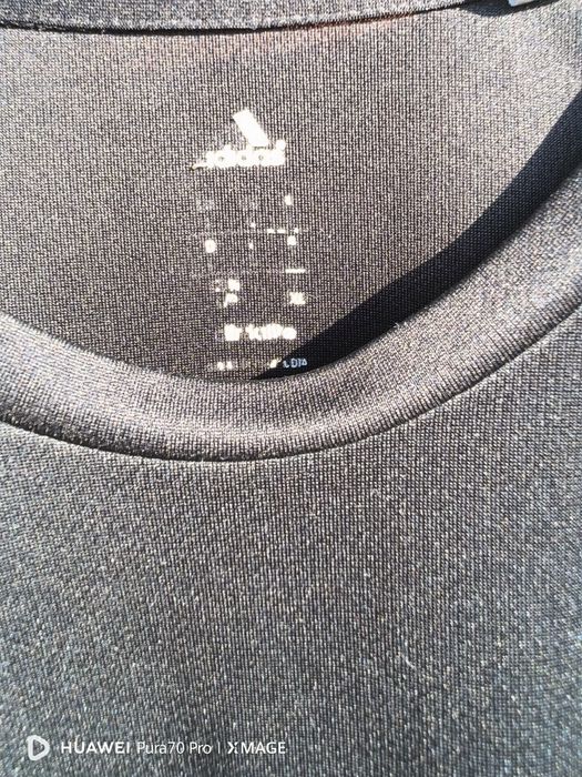 Страхотна дамска тениска Adidas XL размер