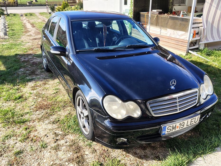 Mercedes-Benz C-Class benzină, 1.617 € — imagine 3