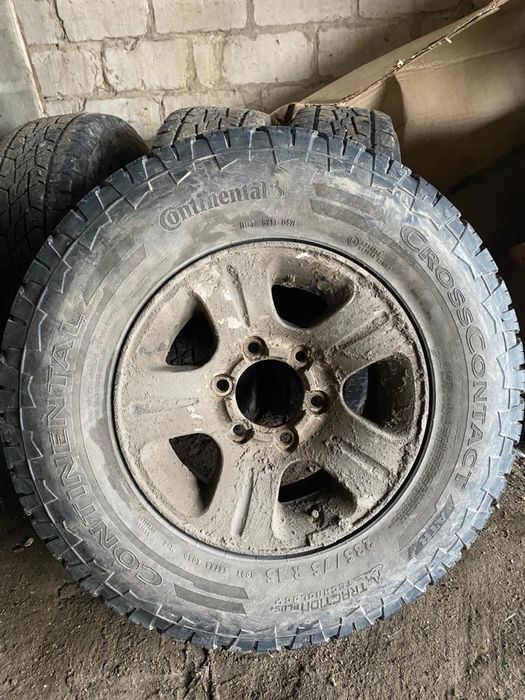 Продам резину всясезонка с дисками