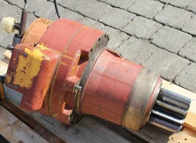 Reductor de rotire Liebherr R 922 - Piese de schimb Liebherr