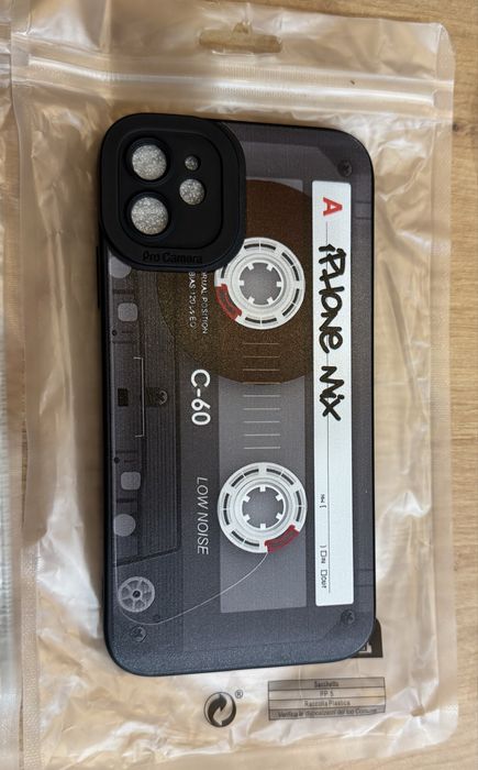 Кейсове за Iphone 11