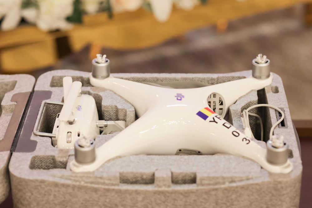 Drona DJI Phantom 4PRO
