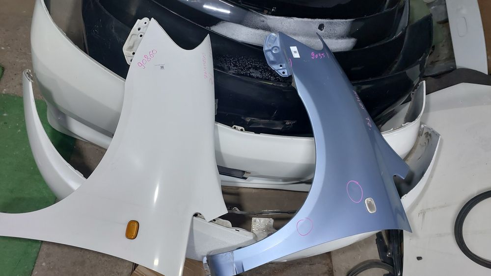 Капот тойота ипсум авенсис версо