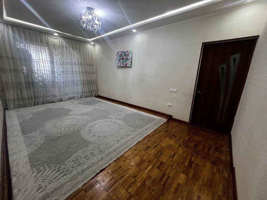 20 квартал,  2-комнатная, 77-серия