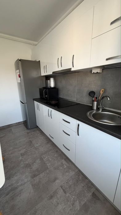Ofer spre închiriere apartament