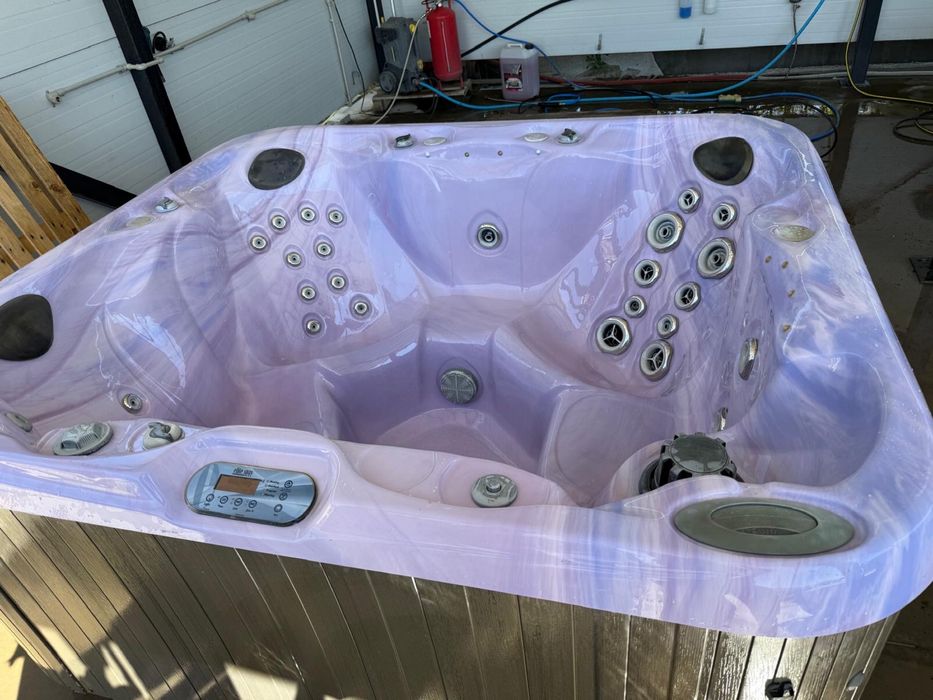 Градински джакузита внос