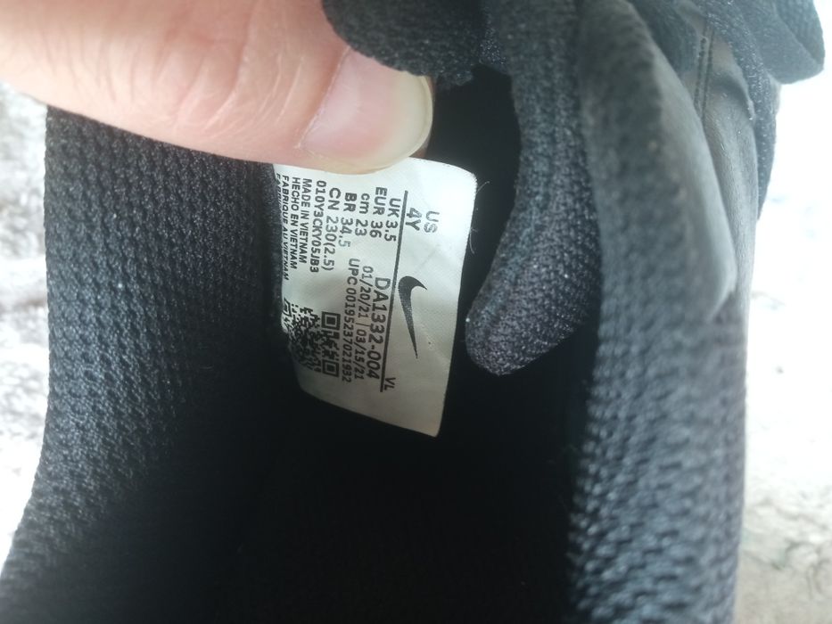 Бутцы футбольные 36 размера