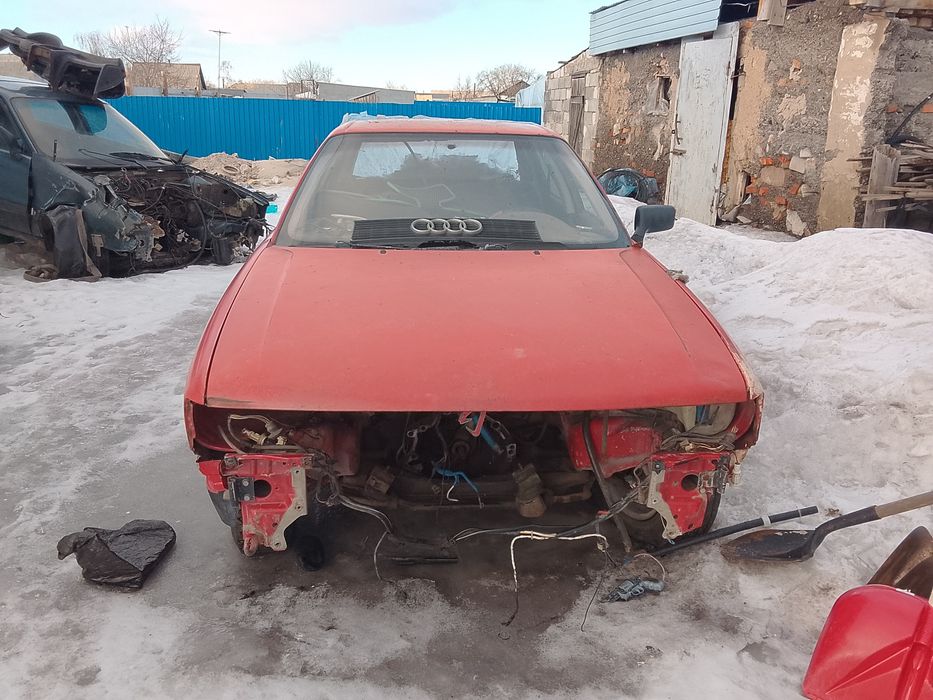 Ауди 80 на разбор