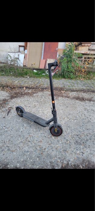 Trotineta Xiaomi Mi Pro 2