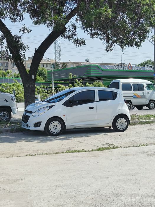 Spark 2012 yil 170.000 pravik Kraska yuq pitno bor