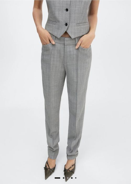 Pantaloni de costum cu dungi