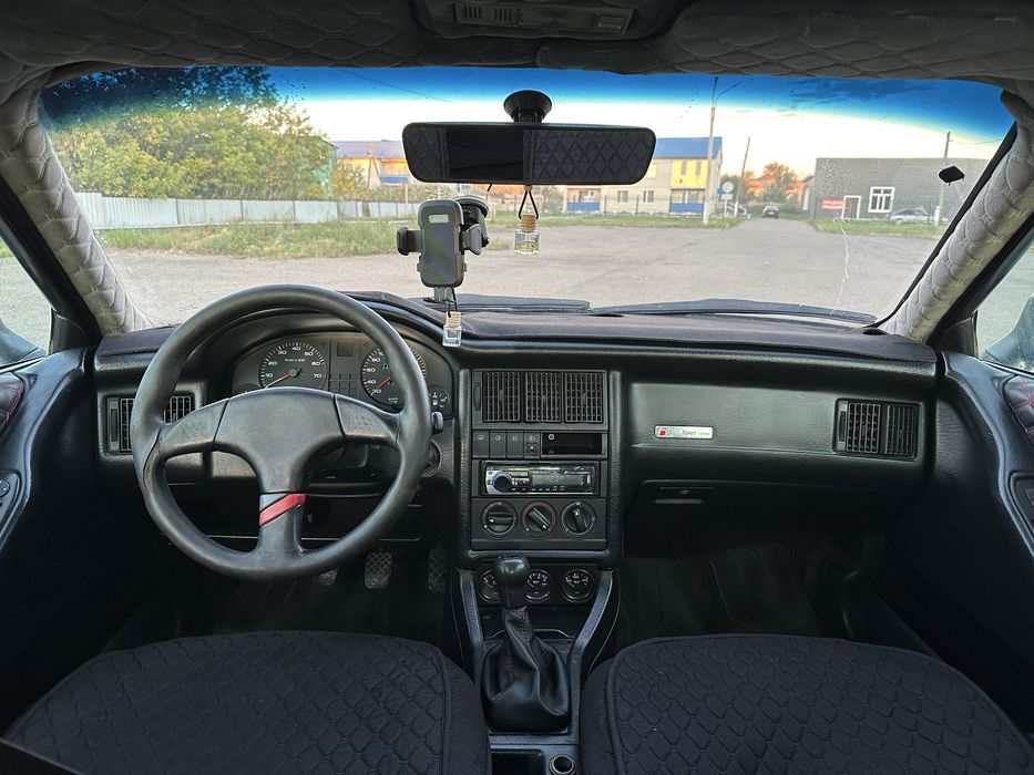 Продам ауди 80 б3