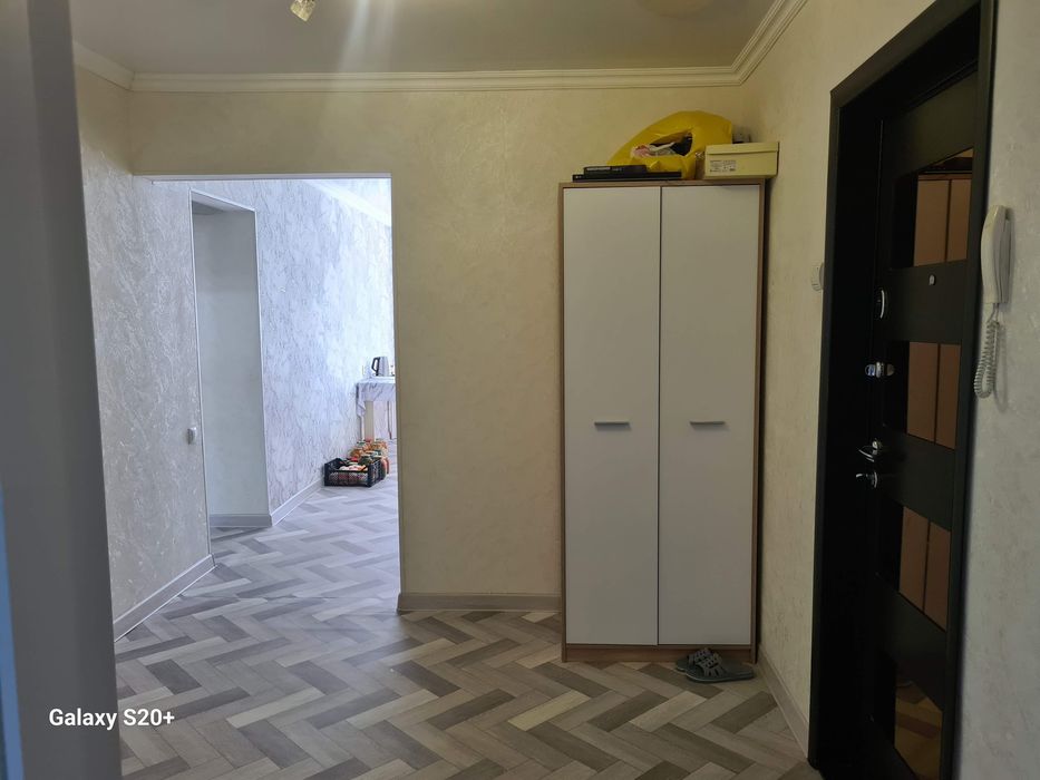Продаётся 3х комн квартира на Орбите.