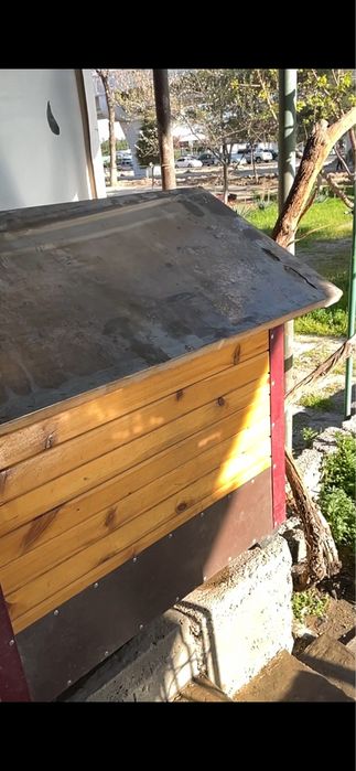 Будка для собаки в хоршем состоянии