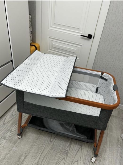 Продам манеж-кровать для детей