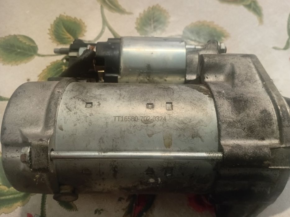 Продам стартер на мерседес спринтер
