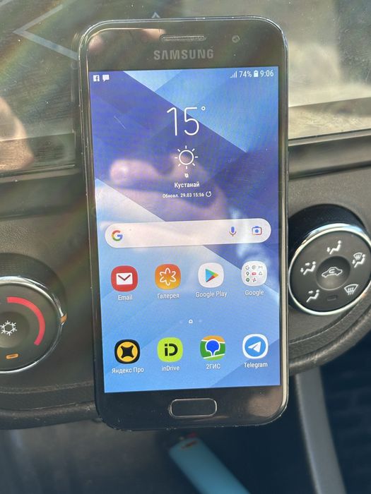 Продам Самсунг А3