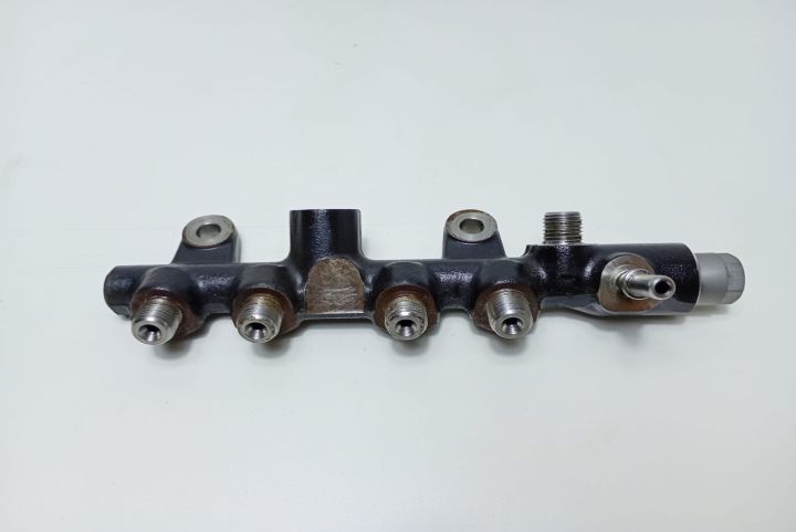 Rampa  injectoare 1.5 dci 175213274r Renault Kadjar prima generatie