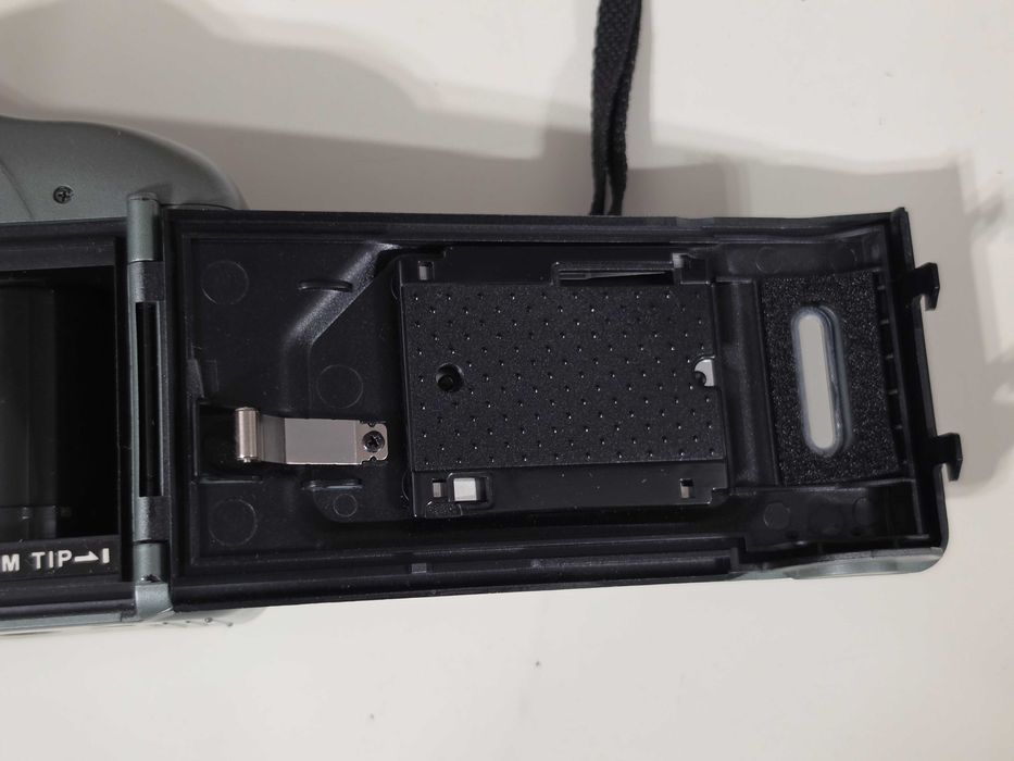 Y2K Aparat foto pe film Polaroid 900 AF