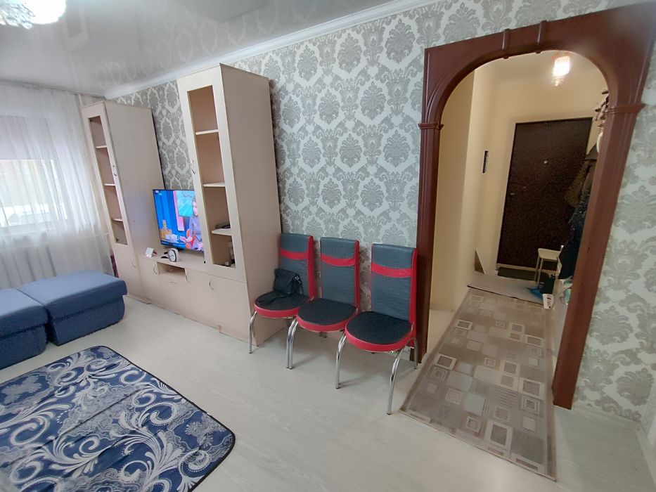 Продается 2-комн (4-32, 1 эт)