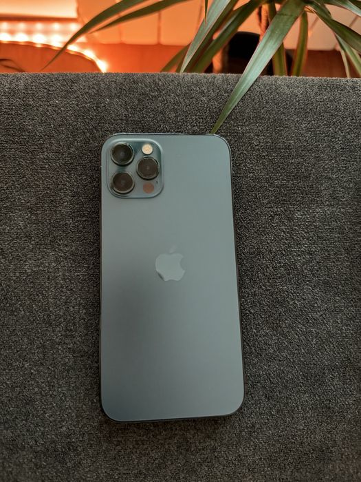 Iphone 12 Pro, 128MB