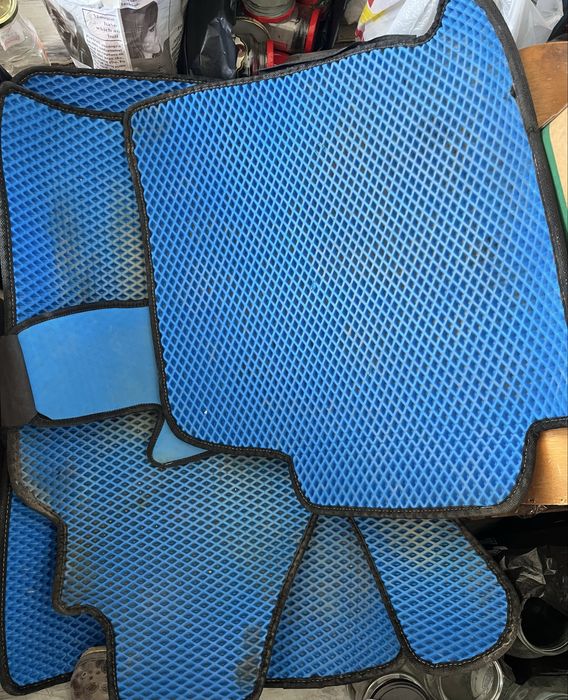 На ауди 100с4.