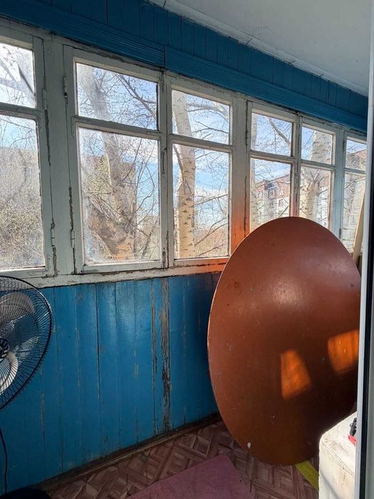 Продам 2х комн кв  168квартал