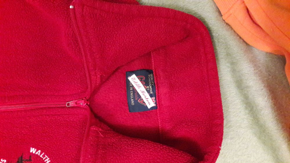 pantalon roz,bluza, rochie blugi fete 134-140 cm+bonus pluş