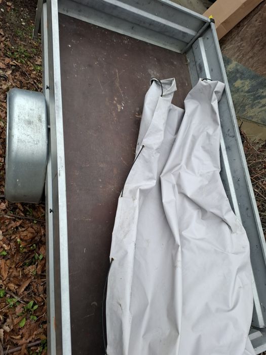 Немско ремарке Stema с брезент