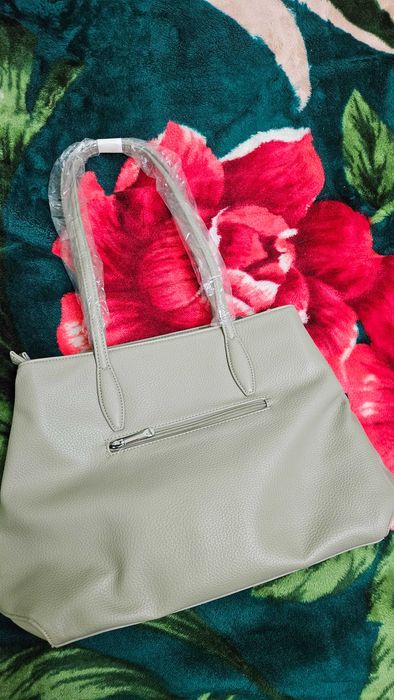 Женская серо-зеленая  сумка