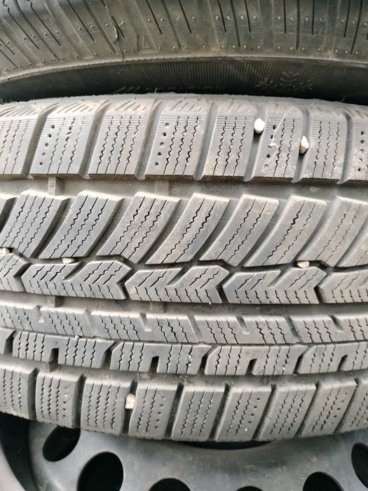 Vând roți de iarnă