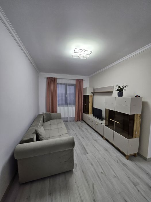 Lustra led cu telecomanda