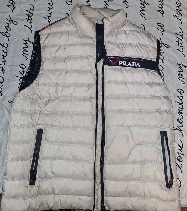 Vestă Prada crem deschis