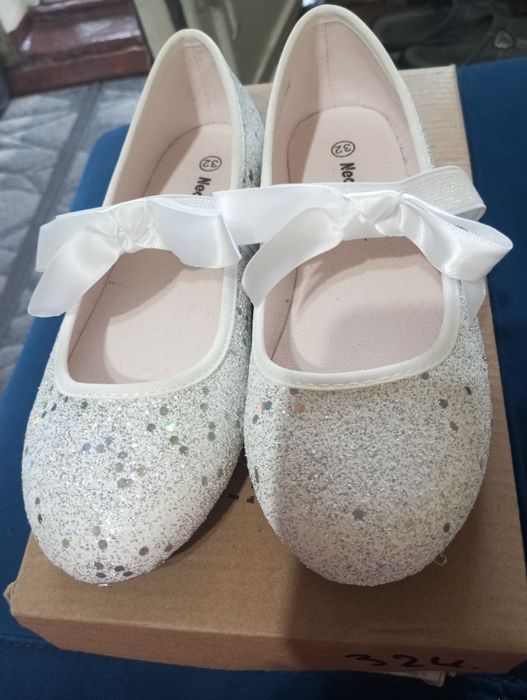 Красивое платье 6-7 лет