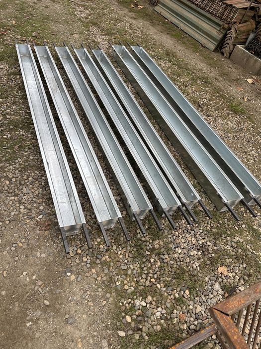 Matrite metalice/ forme/ stalpi de beton gard/ spalieri vie/ cofraje