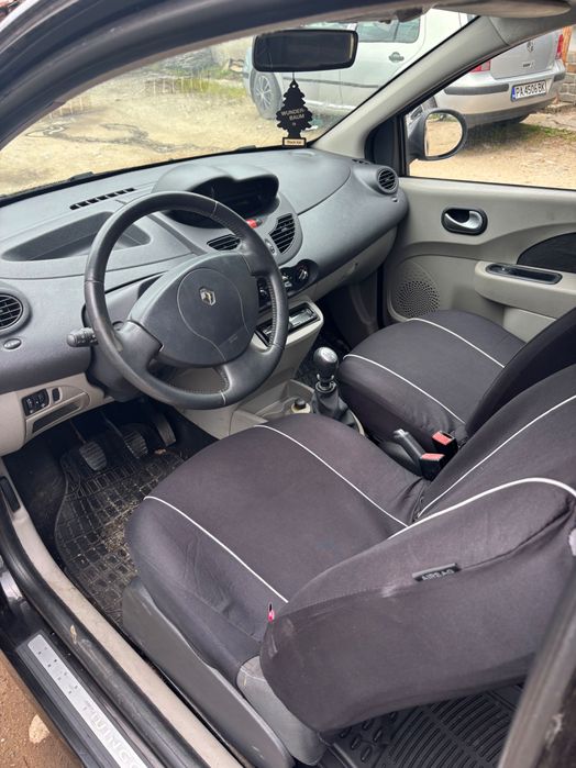 Renault Twingo 1,2 бензин