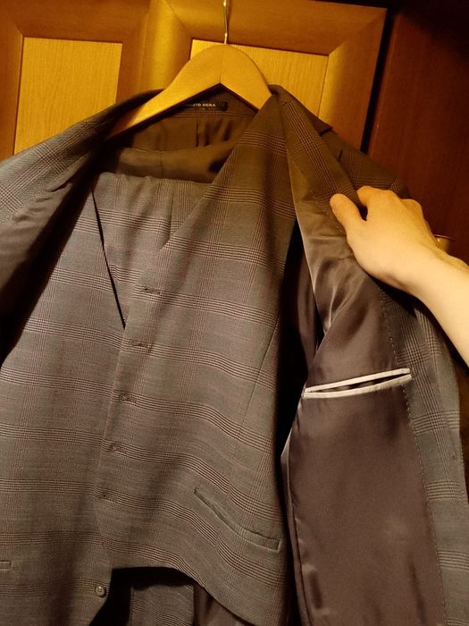 Костюм тройка как новый