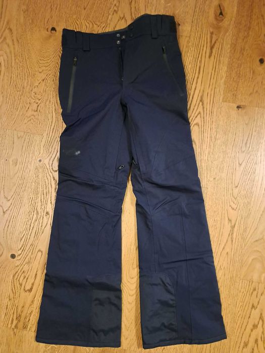 Екипировка за сноуборд/ски: