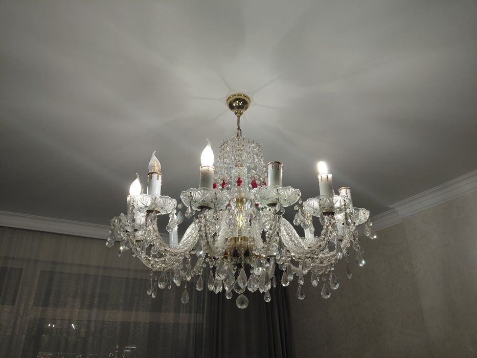 Хрустальная люстра 12 рожковая