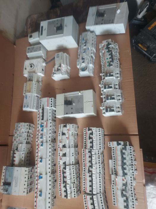 Lot siguranțe electrice