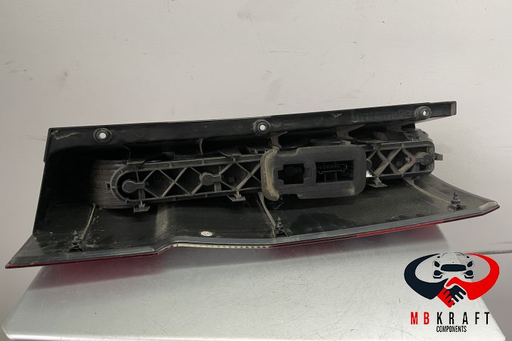 Stop dreapta A9068200264 A 906 820 02 64 Mercedes-Benz Sprinter a 2-a