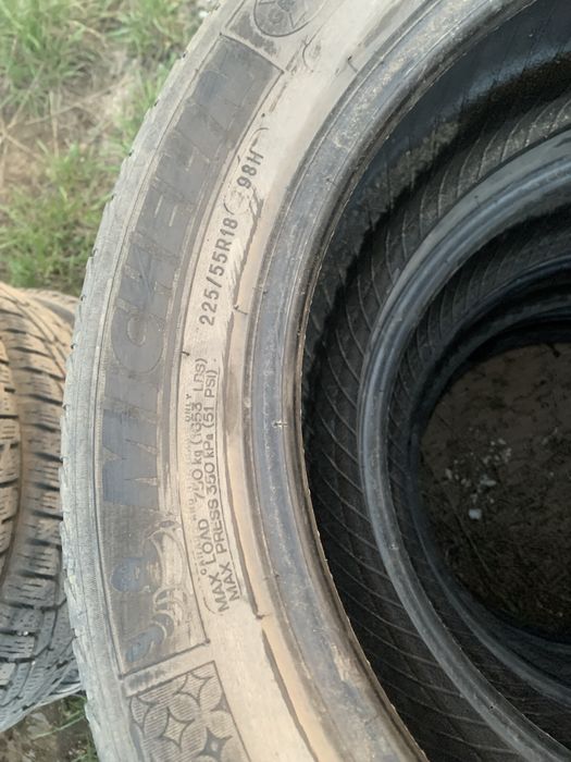 Продам комплект летних шин мишлен