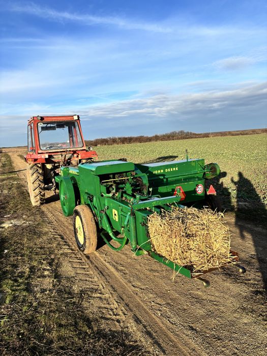 Presa John Deere 224 t ( balotiera)