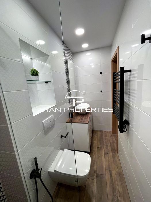 Дава се под наем Тристаен апартамент в Пловдив, Христо Смирненски - 100 кв.м за 850 € - Снимка #11