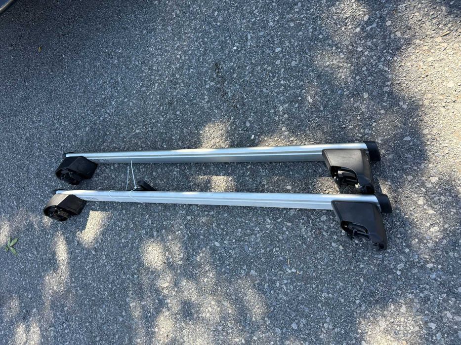 Продавам оригинален багажнк напребни греди за ауди Q5 2017г-2020г