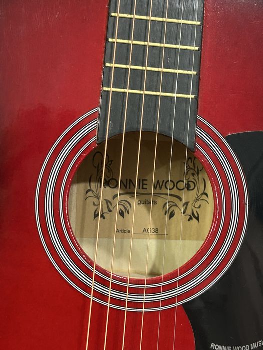Гитара акустическая RONNIE WOOD