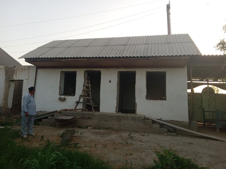 Уй сотилади, янги чек қурилиши тугалланмаган