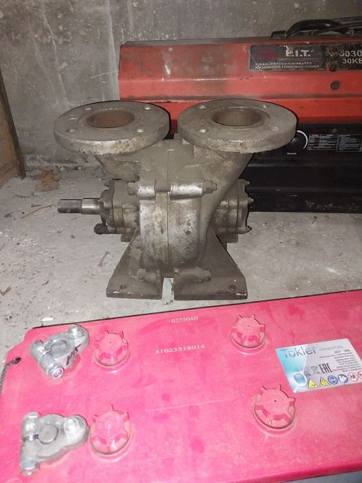 Насос помпа для водавоза